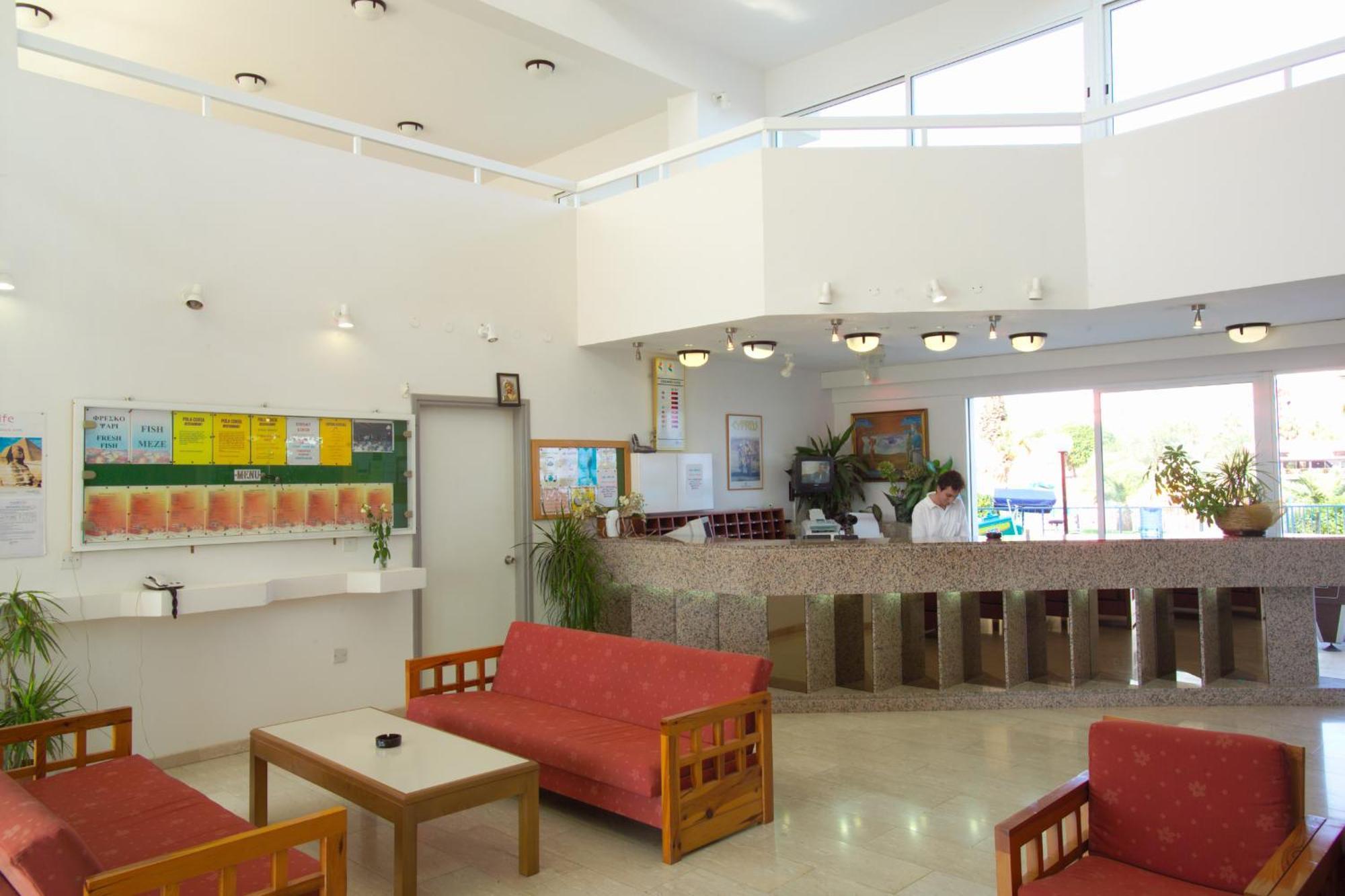 Pola Costa Beach Hotel Apts - Adults Only Protaras Extérieur photo